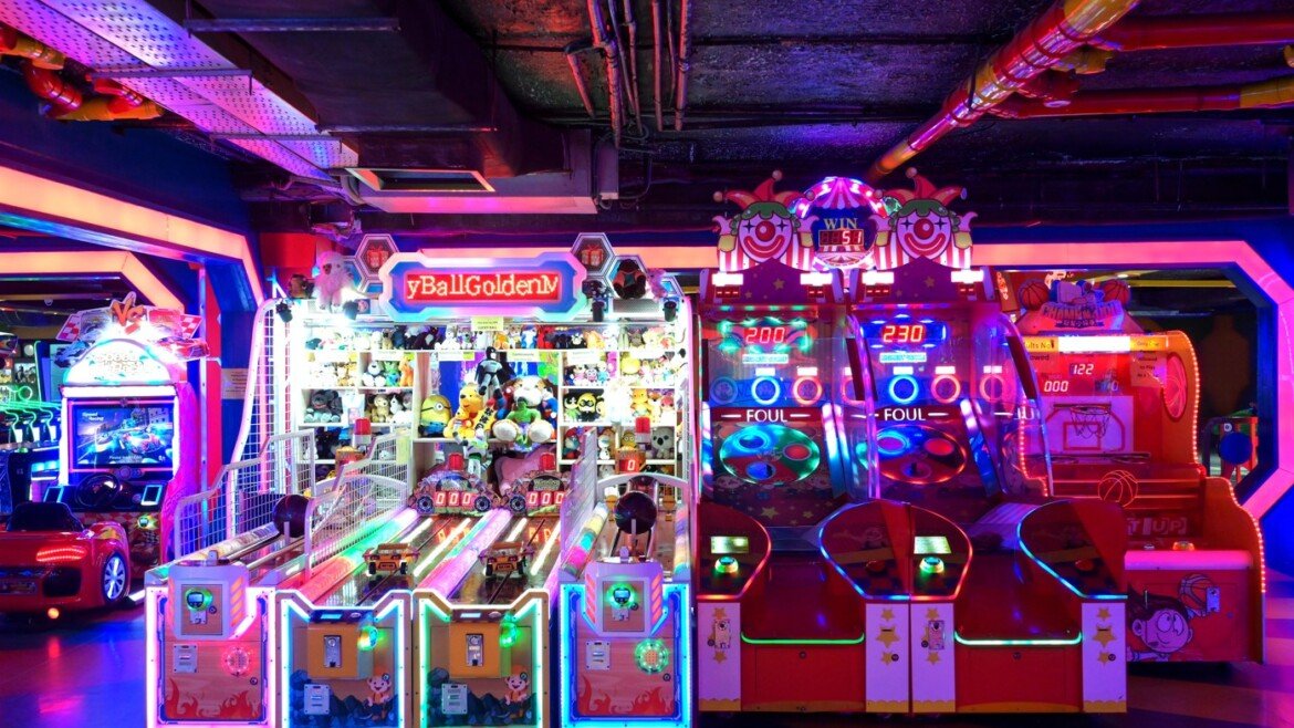 reasonable birthday party places in lahore, family entertainment places in lahore